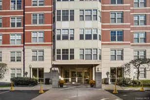 300 Mamaroneck Ave, White Plains, NY 10605 - Photo 30