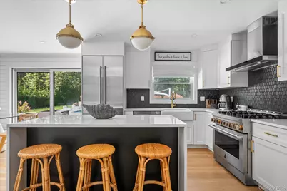 805 Kayleighs Court, East Marion, NY 11939 - Photo 10