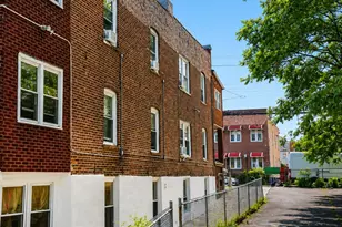 854 E 229th St, Bronx, NY 10466 - Photo 12