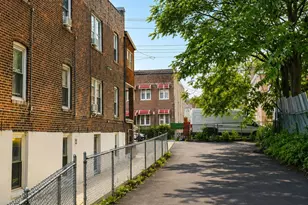 854 E 229th St, Bronx, NY 10466 - Photo 2