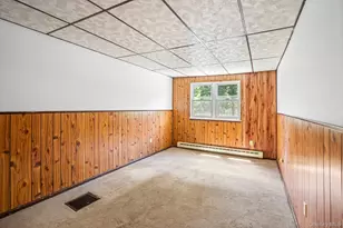 21 Roundtree Ct, Beacon, NY 12508 - Photo 20