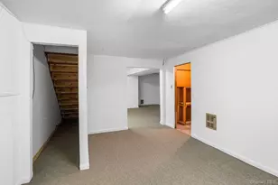 21 Roundtree Ct, Beacon, NY 12508 - Photo 16