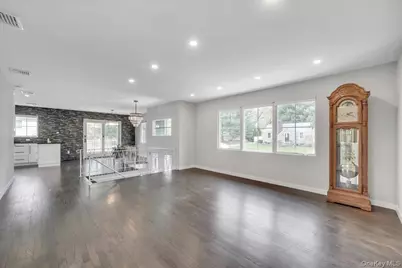10 Sandhage Drive, Pearl River, NY 10965 - Photo 22