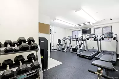 14116 84th Drive #3D, Briarwood, NY 11435 - Photo 14