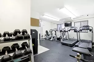 141-16 84th Dr, Briarwood, NY 11435 - Photo 14