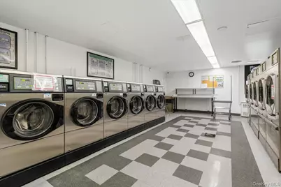 1085 Warburton Ave #304, Yonkers, NY 10701 - Photo 16