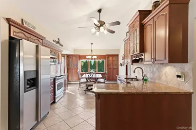 15 Leeward Lane, Commack, NY 11725 - Photo 8