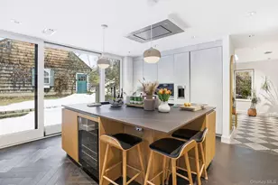 734 King St, Chappaqua, NY 10514 - Photo 4