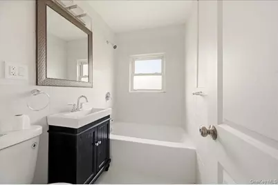 3227 Griswold Avenue, Bronx, NY 10465 - Photo 14
