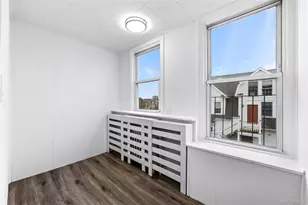 3 Harbor Ln, New Rochelle, NY 10805 - Photo 14