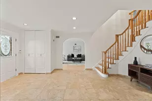 48 Woodhaven Dr, New City, NY 10956 - Photo 8