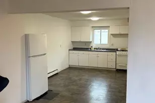 639 Wellwood Ave, Lindenhurst, NY 11757 - Photo 8