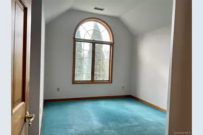 10 Carrington Court, Poughkeepsie, NY 12603 - Photo 28