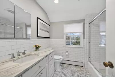 4 Colonial Court, Bay Shore, NY 11706 - Photo 24