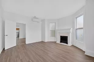 34 Market St, Ellenville, NY 12428 - Photo 12