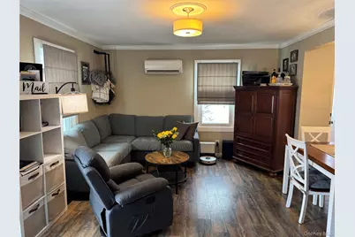 41 W 6th Street, Patchogue, NY 11772 - Photo 4