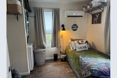 41 W 6th Street, Patchogue, NY 11772 - Photo 12