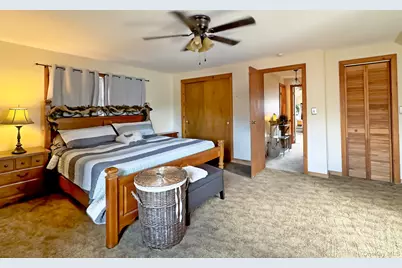 22 Carmen Drive, Poughkeepsie, NY 12603 - Photo 12