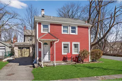 8 John Street, Port Jervis, NY 12771 - Photo 4