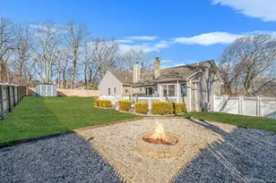 50 Violet Rd, Rocky Point, NY 11778 - Photo 36