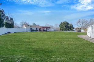 7 Hemlock Rd, Mount Sinai, NY 11766 - Photo 30