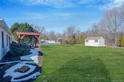 7 Hemlock Road, Mount Sinai, NY 11766 - Photo 6