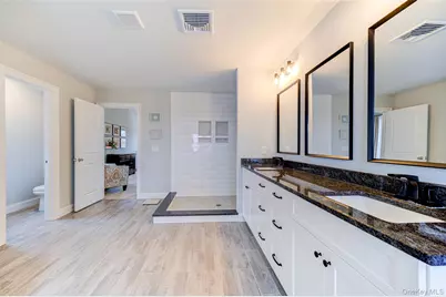 64 Fox Hill Run, Rock Tavern, NY 12575 - Photo 32