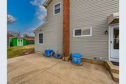 150 Park Lane, Massapequa, NY 11758 - Photo 36