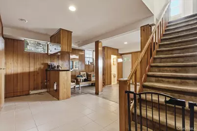 169 Canterbury Road, White Plains, NY 10607 - Photo 16