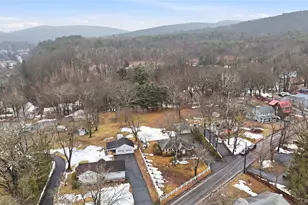 17 Academy Ave, Sparrow Bush, NY 12780 - Photo 30