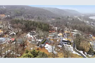 17 Academy Avenue, Sparrow Bush, NY 12780 - Photo 32