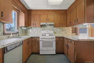 108 Sproat St, Middletown, NY 10940 - Photo 18