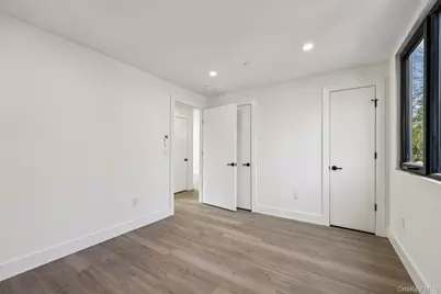 325 Manville #102, Pleasantville, NY 10570 - Photo 22