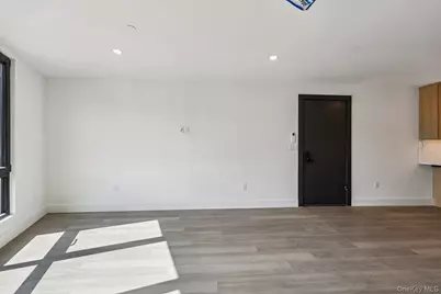 325 Manville #102, Pleasantville, NY 10570 - Photo 14