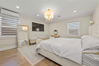 7304 193rd Street, Fresh Meadows, NY 11366 - Photo 12