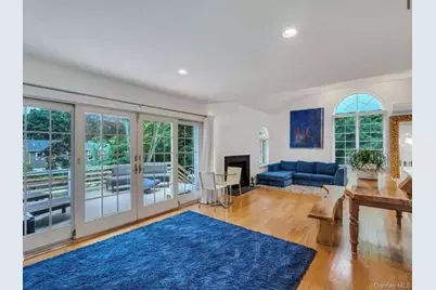 12 Ridge Lane, Hampton Bays, NY 11946 - Photo 4