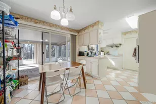 22 Bucknell Ln, Stony Brook, NY 11790 - Photo 10