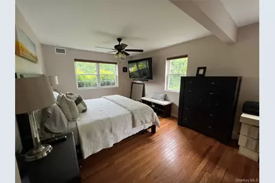 30 Lewis Road, East Quogue, NY 11942 - Photo 8