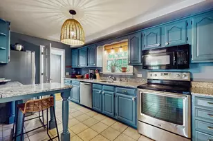 98 Jackson St, Fishkill, NY 12524 - Photo 10