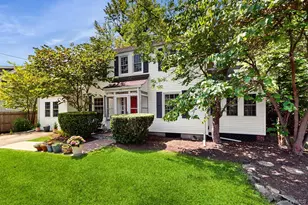 98 Jackson St, Fishkill, NY 12524 - Photo 2