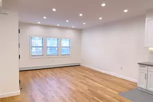 40-18 50th Ave, Sunnyside, NY 11104 - Photo 2