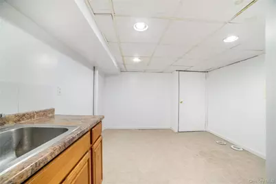 88-05 Winchester Boulevard, Queens Village, NY 11427 - Photo 30