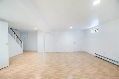 88-05 Winchester Boulevard, Queens Village, NY 11427 - Photo 26