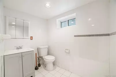 88-05 Winchester Boulevard, Queens Village, NY 11427 - Photo 28