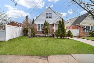 88-05 Winchester Blvd, Queens Village, NY 11427 - Photo 32