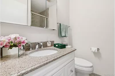 908 Drew Lane, Saint James, NY 11780 - Photo 20