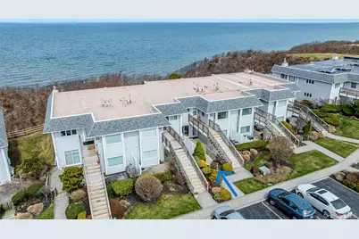 805 Bluffs Drive N, Calverton, NY 11933 - Photo 22