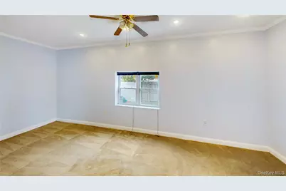 15 Lisa Drive, Deer Park, NY 11729 - Photo 6