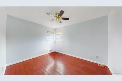 15 Lisa Drive, Deer Park, NY 11729 - Photo 14