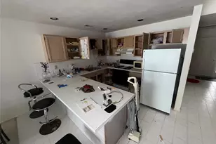 32 Quail Ct, Manorville, NY 11949 - Photo 6